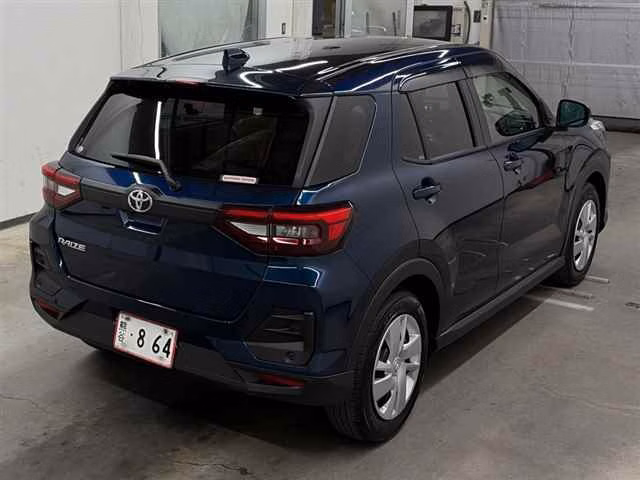 TOYOTA RAIZE