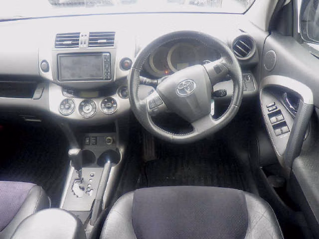 TOYOTA VANGUARD