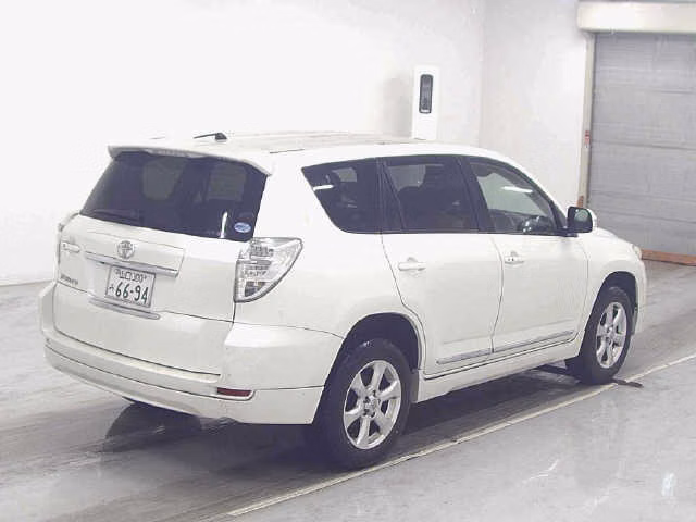 TOYOTA VANGUARD