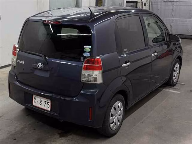 TOYOTA SPADE
