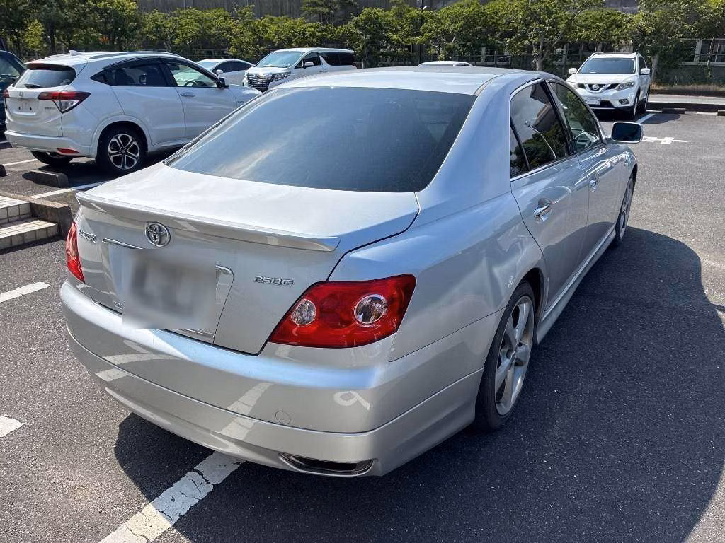 TOYOTA MARK X
