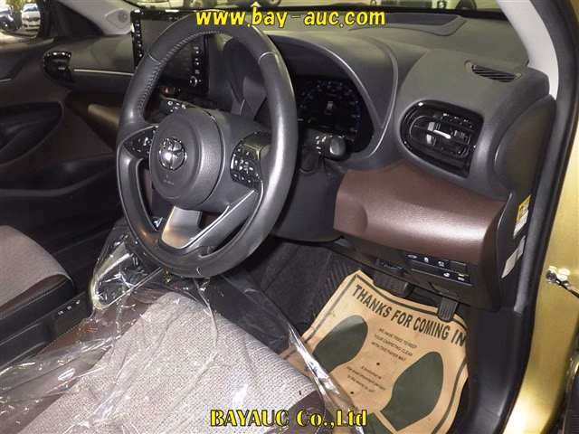 TOYOTA YARIS CROSS