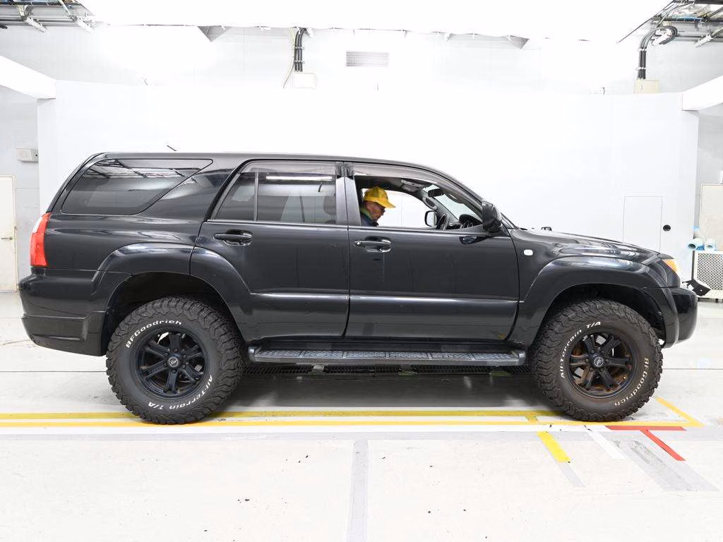 TOYOTA HILUX SURF