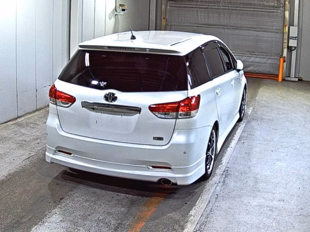 TOYOTA WISH