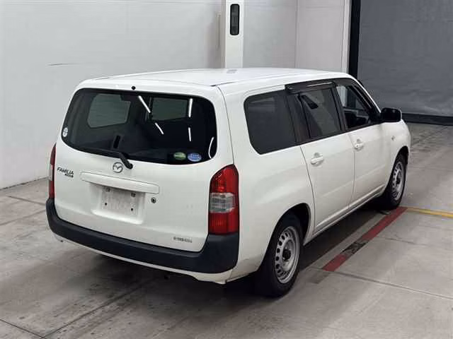 MAZDA FAMILIA