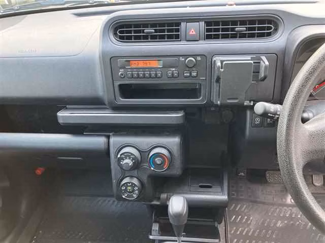 MAZDA FAMILIA