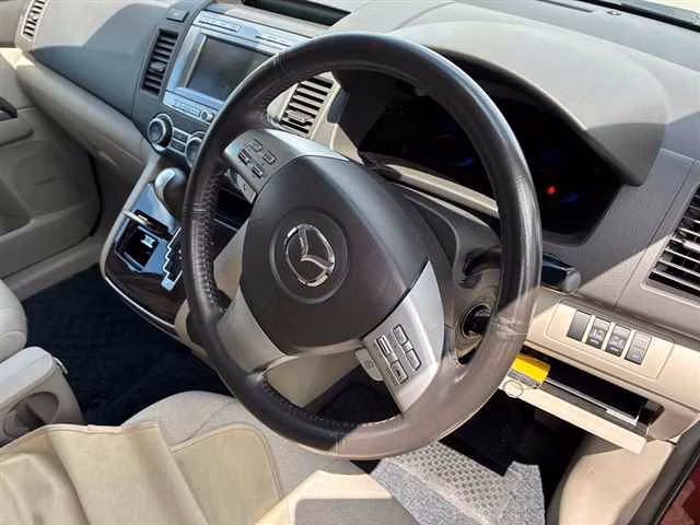 MAZDA MPV