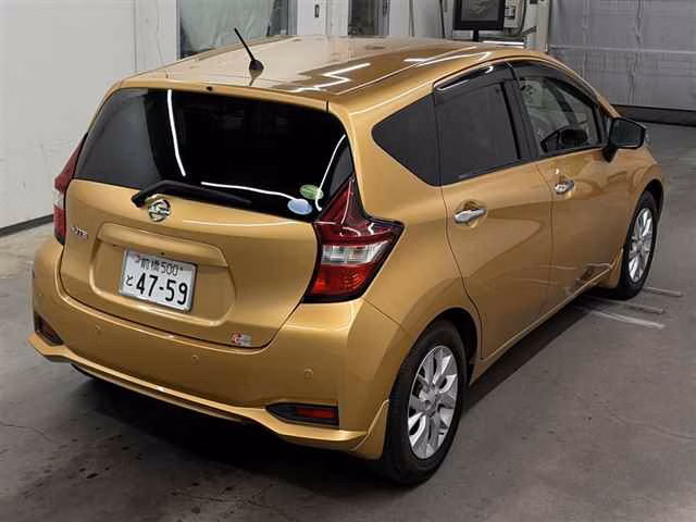 NISSAN NOTE