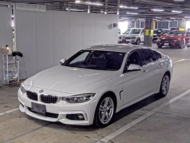 BMW 4-SERIES