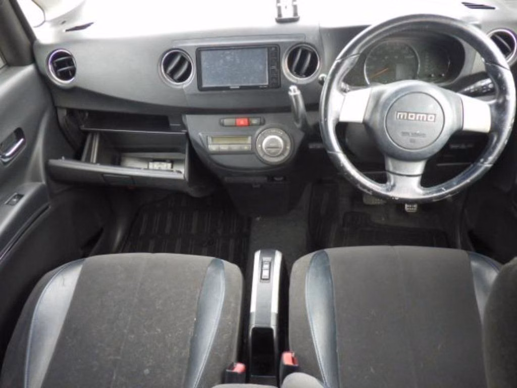 DAIHATSU TANTO EXE