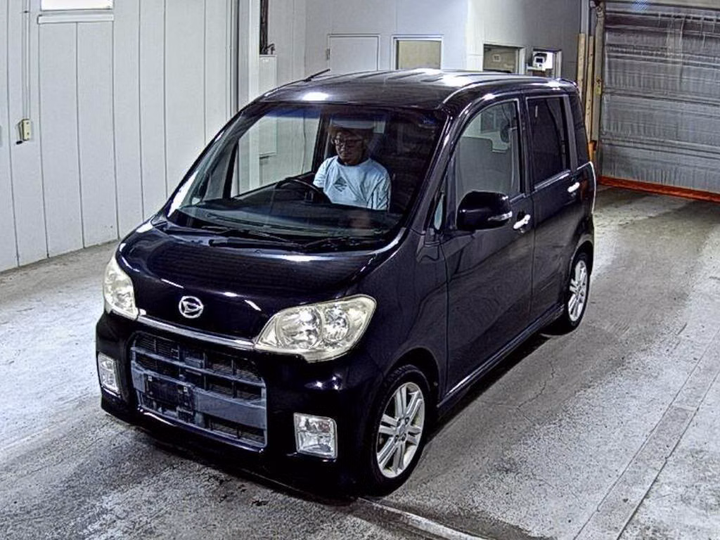 DAIHATSU TANTO EXE