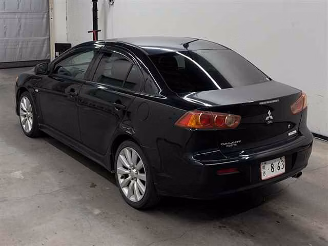 MITSUBISHI GALANT FORTIS