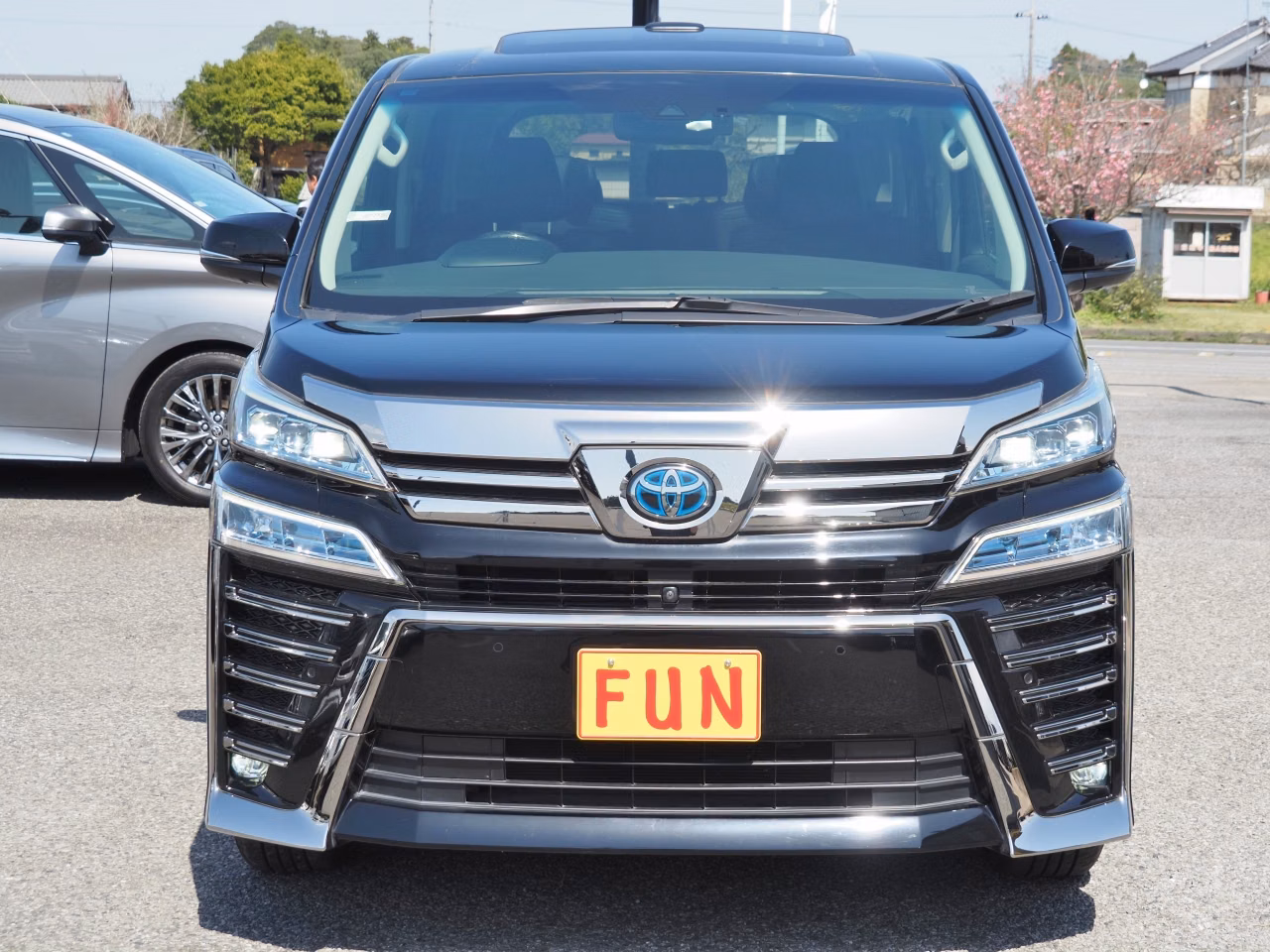 TOYOTA VELLFIRE