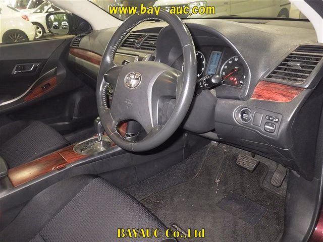 TOYOTA PREMIO