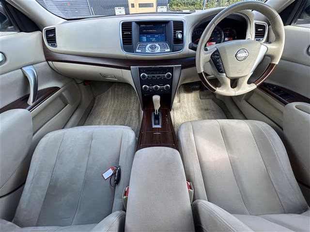 NISSAN TEANA