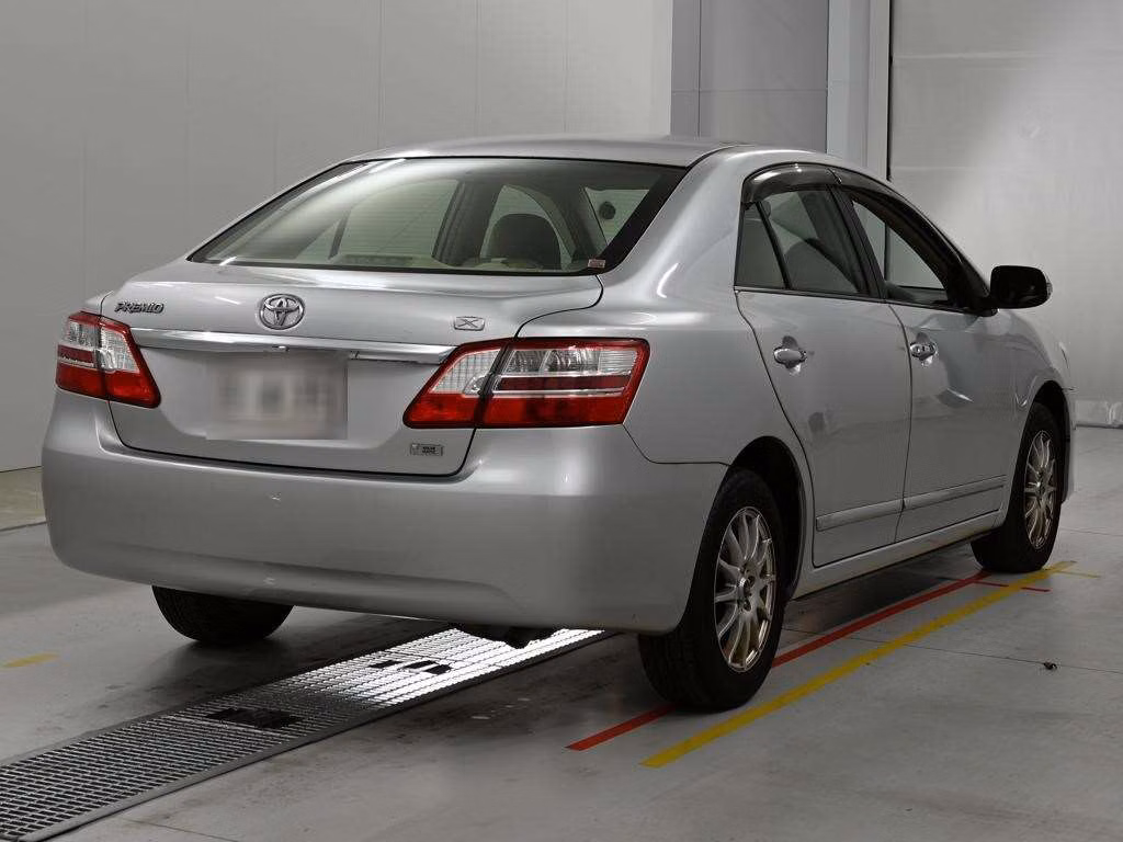 TOYOTA PREMIO
