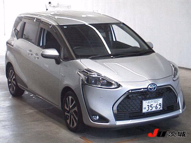 Toyota Sienta
