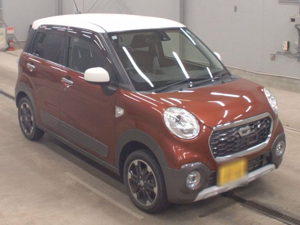 DAIHATSU CAST