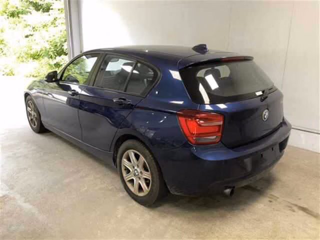 BMW 1-SERIES