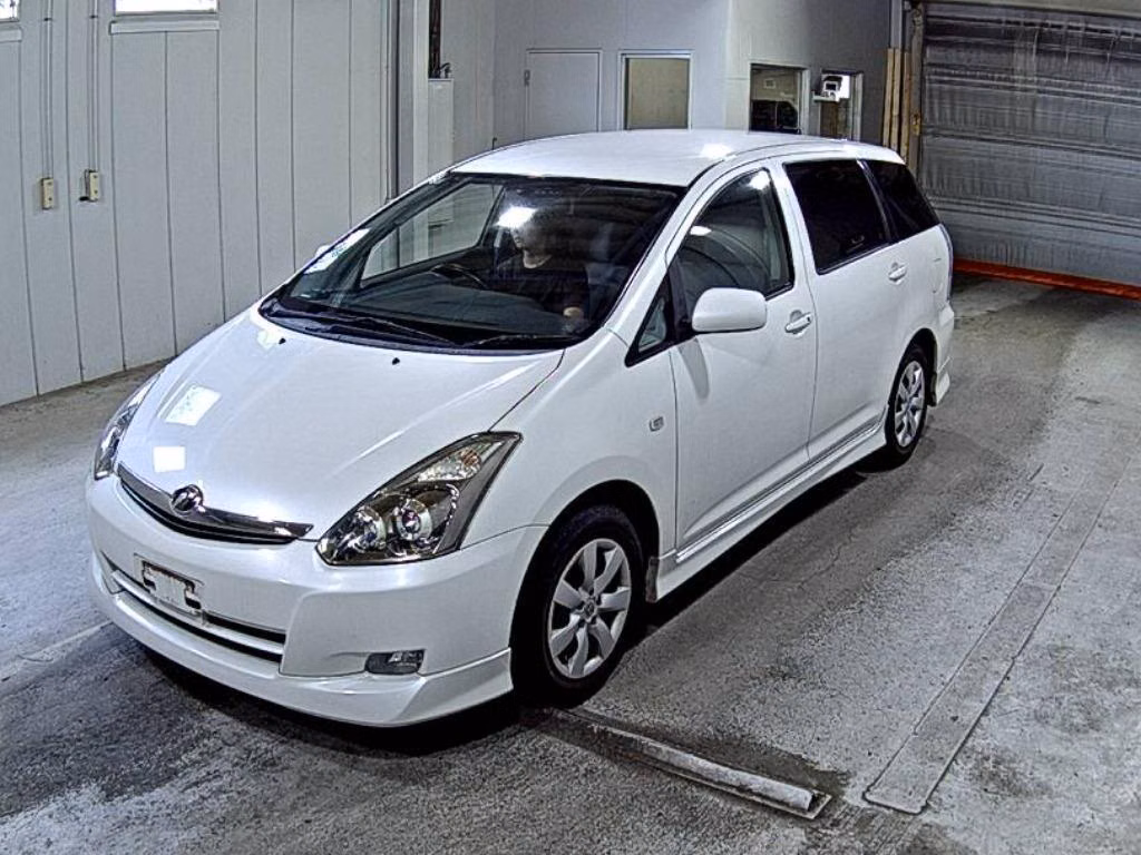 TOYOTA WISH