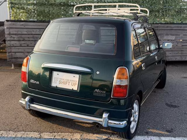 DAIHATSU MIRA GINO