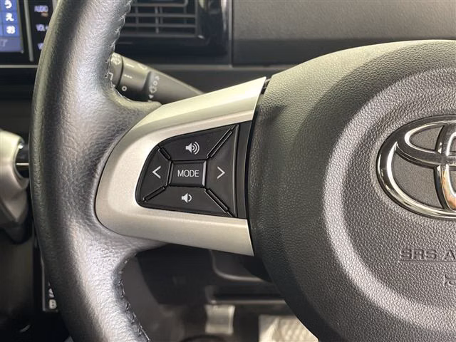 TOYOTA PIXIS MEGA