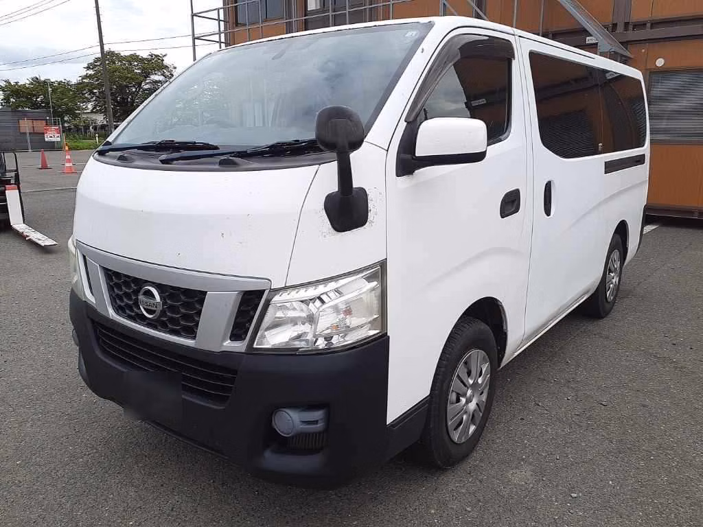 NISSAN NV350 CARAVAN