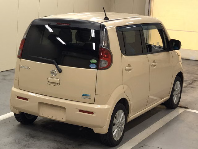 NISSAN MOCO