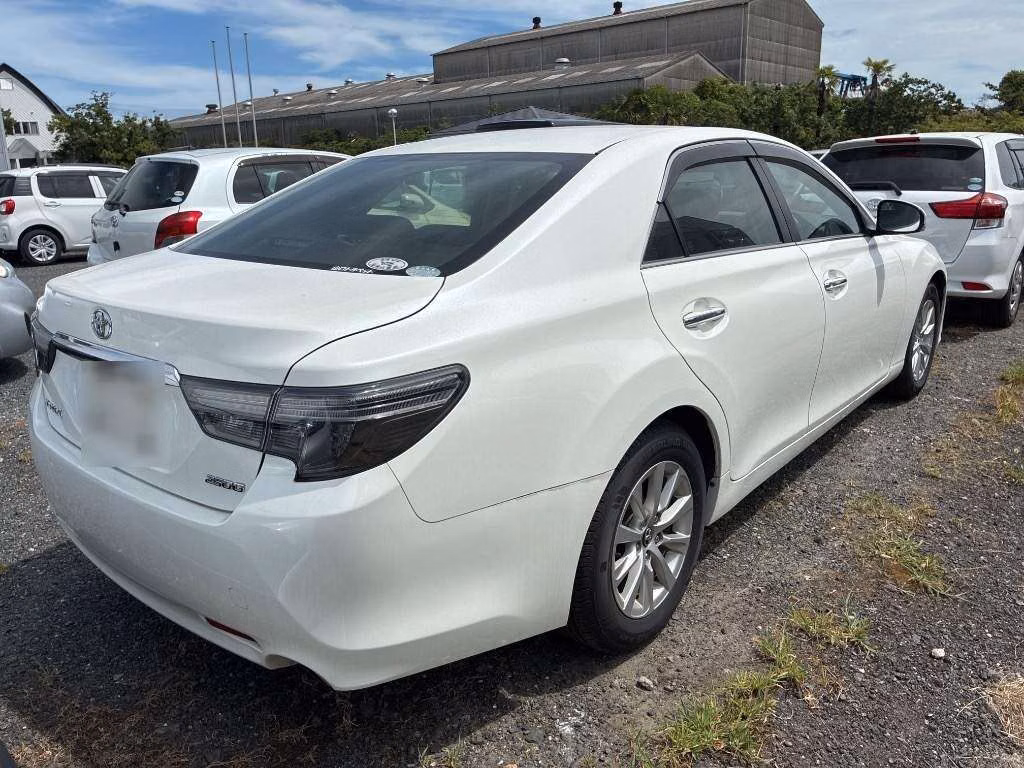TOYOTA MARK X