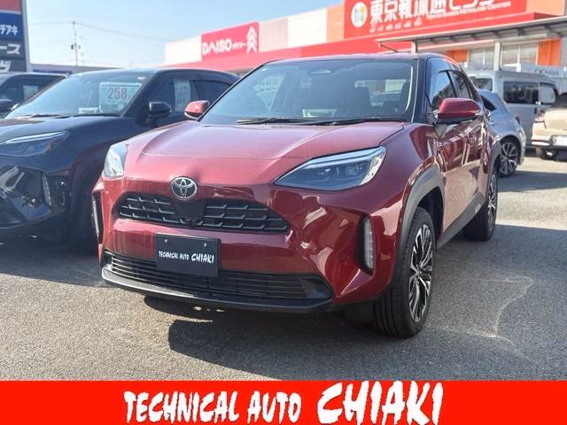 TOYOTA YARIS CROSS