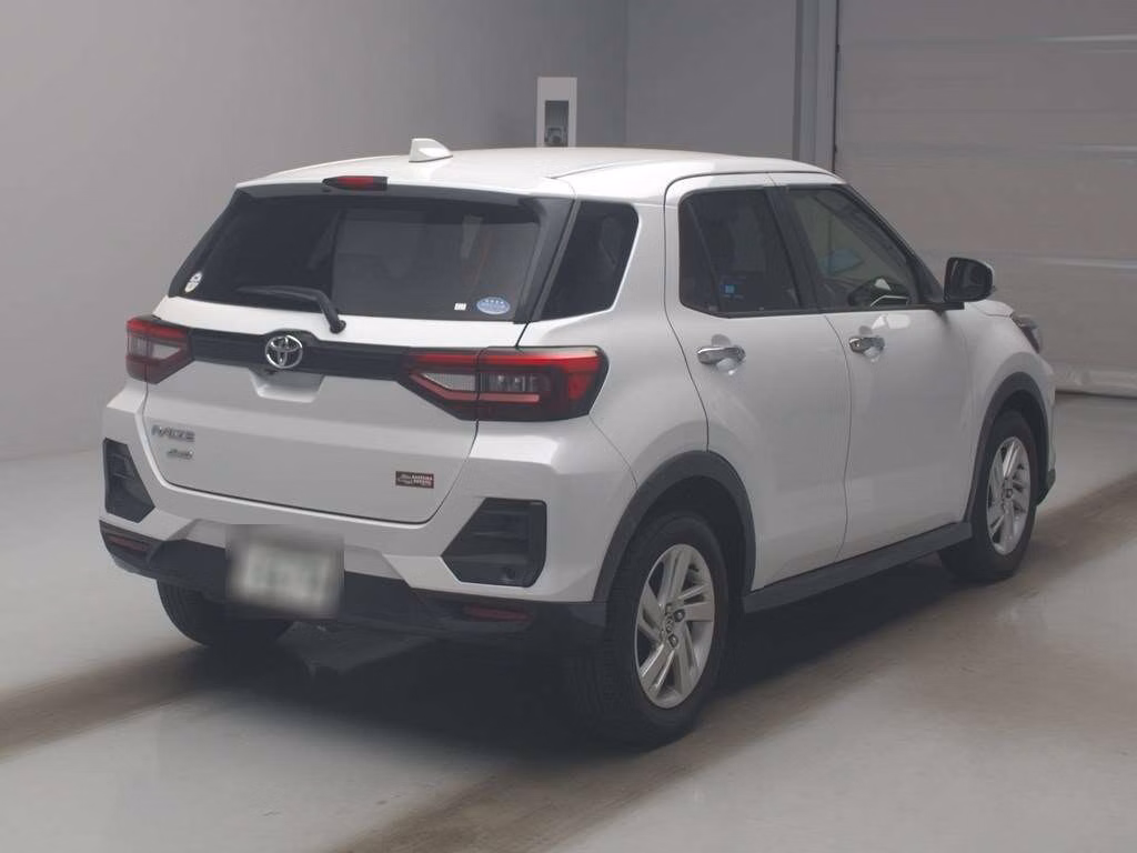 TOYOTA RAIZE