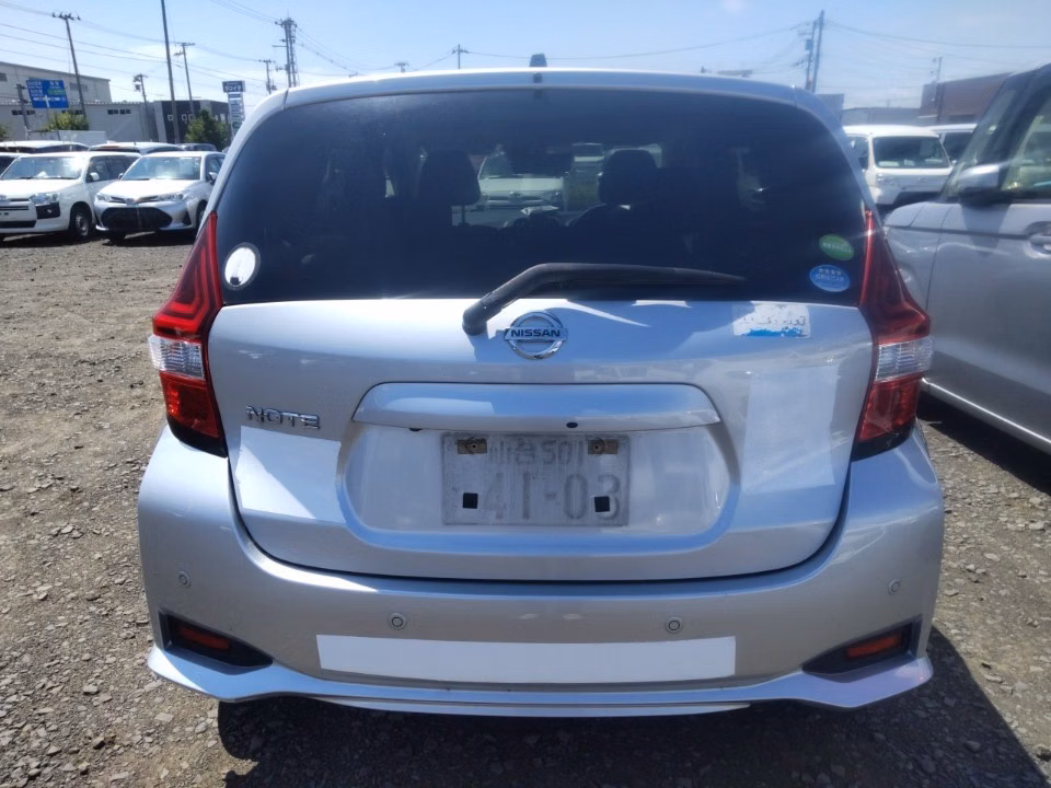 NISSAN NOTE