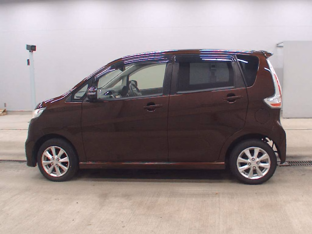 MITSUBISHI EK CUSTOM
