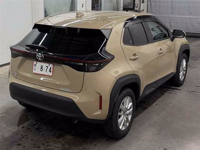 TOYOTA YARIS CROSS