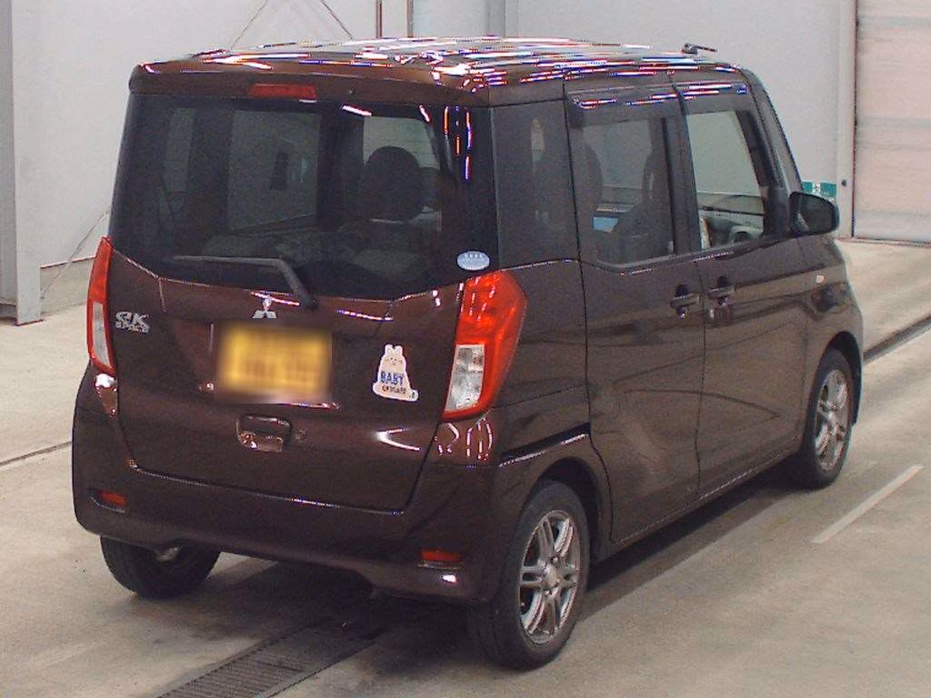 MITSUBISHI EK SPACE