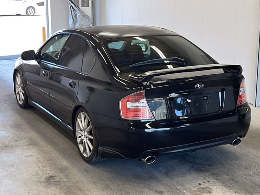 SUBARU LEGACY B4