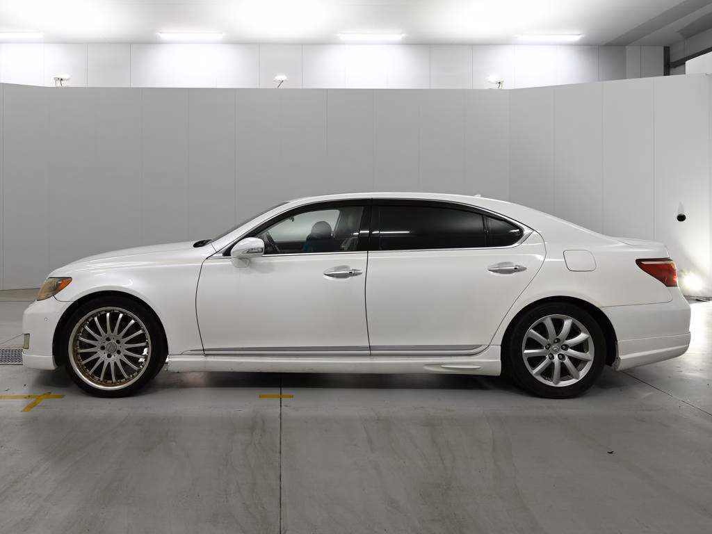 LEXUS LS460L