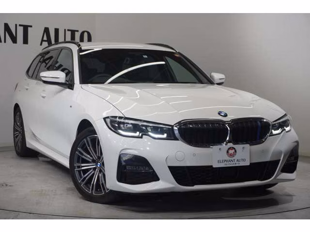 BMW 3-SERIES