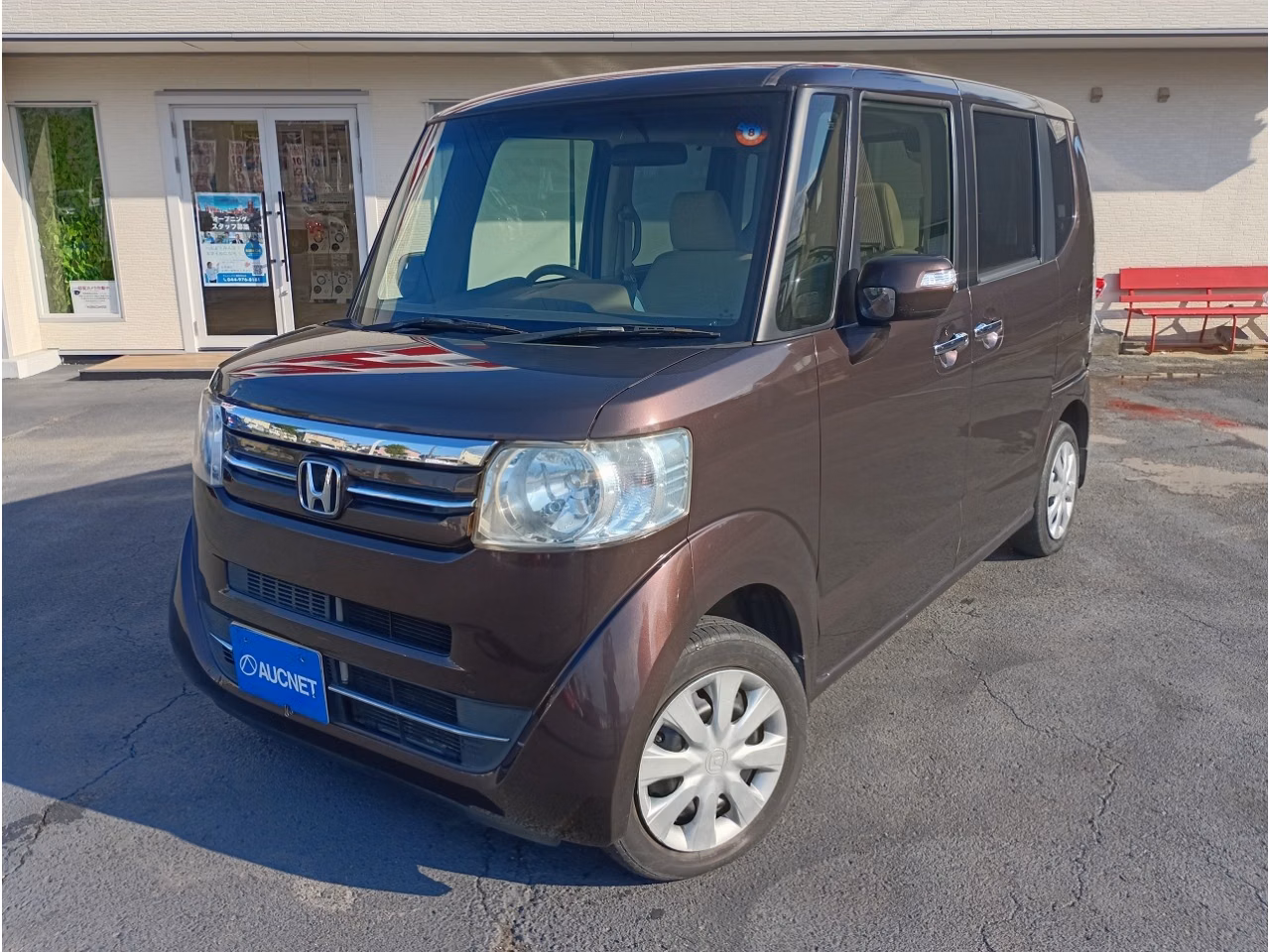 HONDA N-BOX