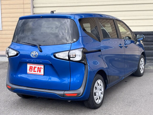 TOYOTA SIENTA