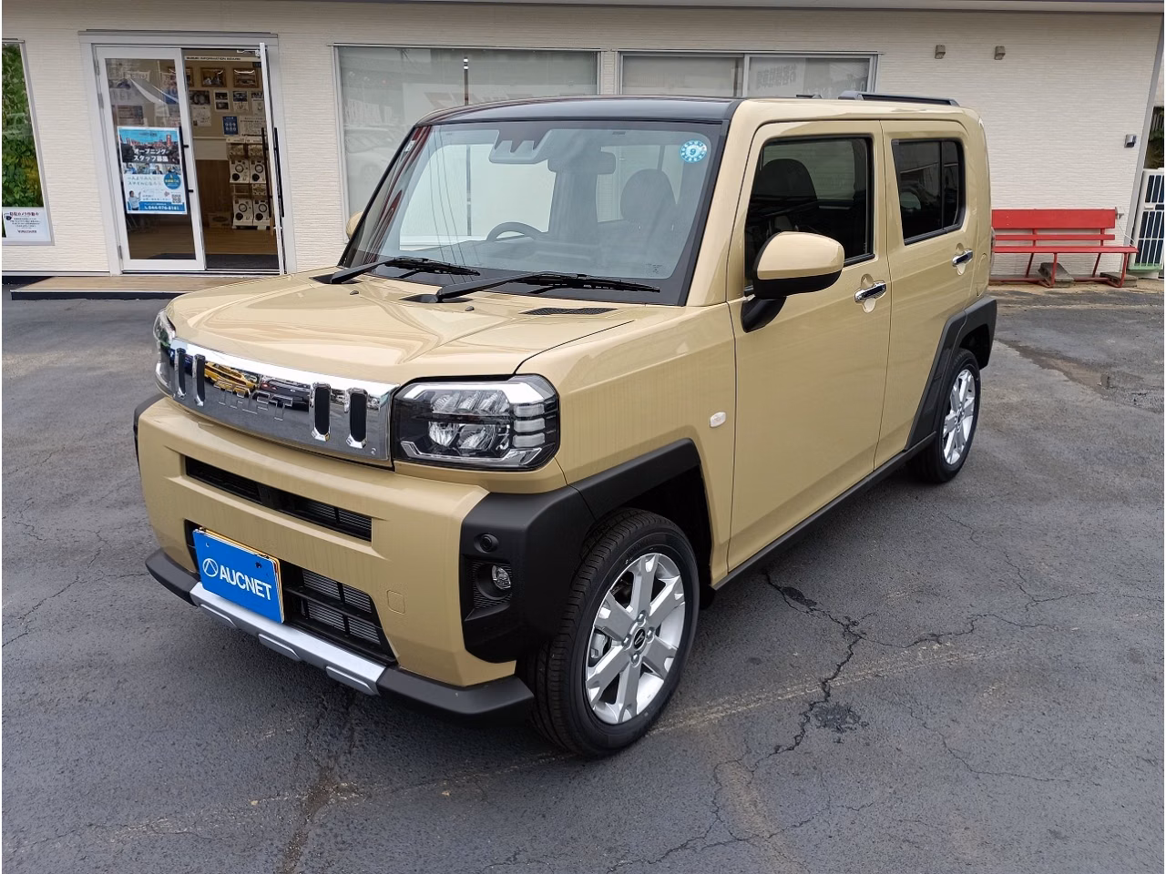 DAIHATSU TAFT
