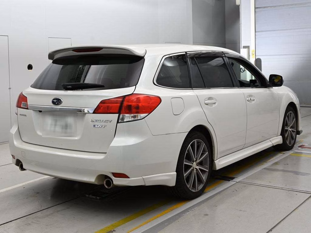 SUBARU LEGACY