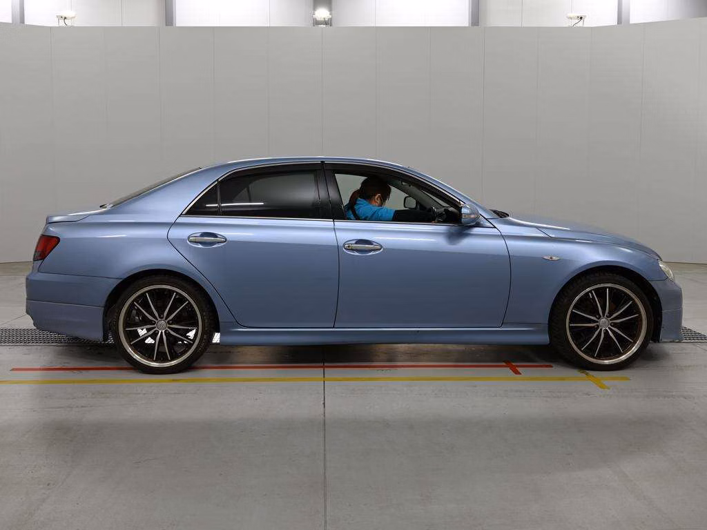 TOYOTA MARK X