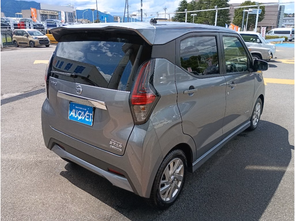 NISSAN DAYZ