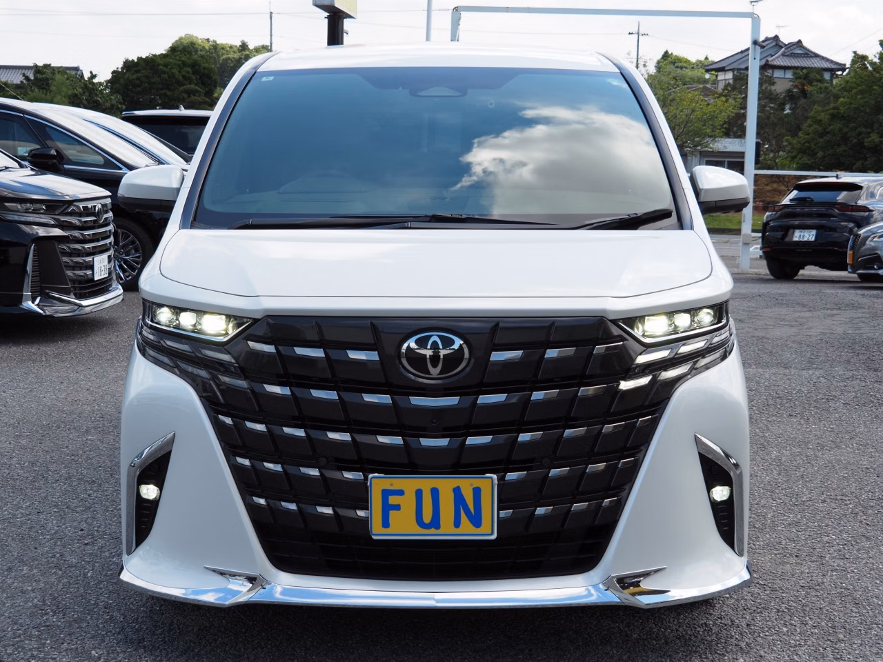 TOYOTA ALPHARD