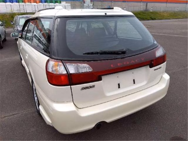 SUBARU LEGACY