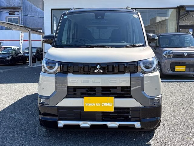 MITSUBISHI DELICA MINI