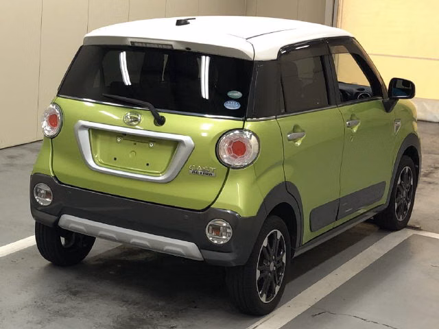 DAIHATSU CAST