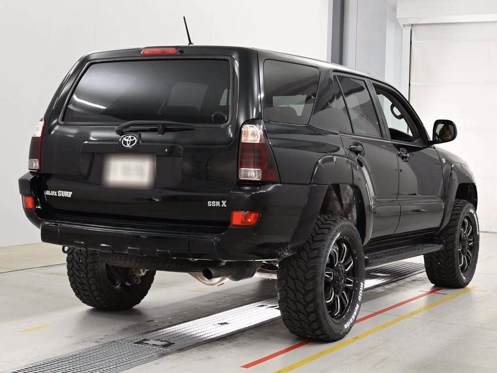 TOYOTA HILUX SURF