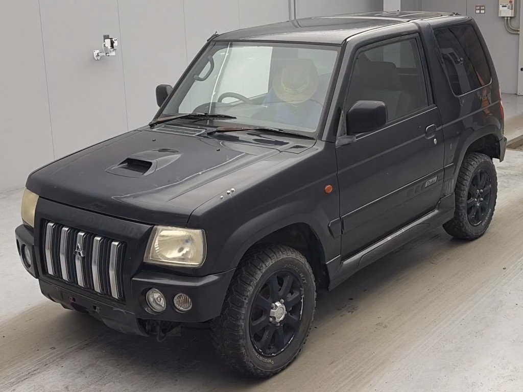 MITSUBISHI PAJERO MINI